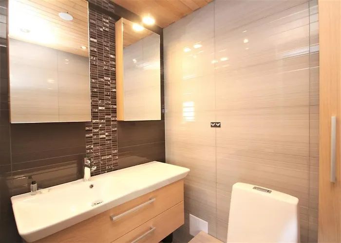 Gella Kellosaarenranta 1