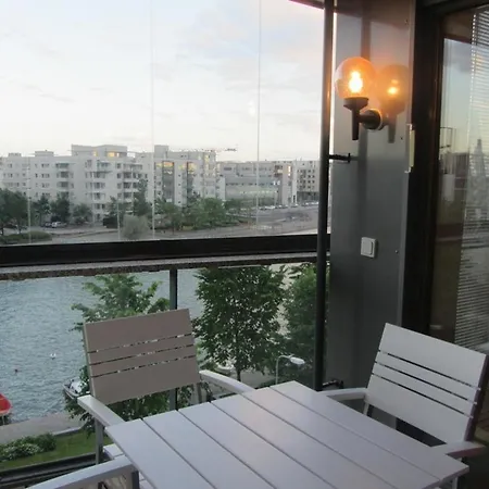 Gella Kellosaarenranta 1