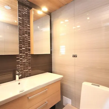 Gella Kellosaarenranta 1