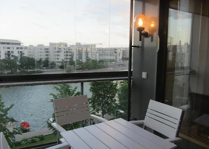 Gella Kellosaarenranta 1