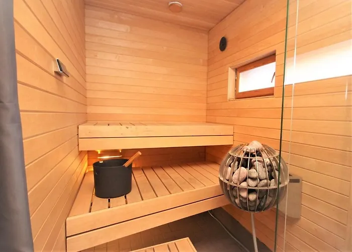 Gella Kellosaarenranta 1 *